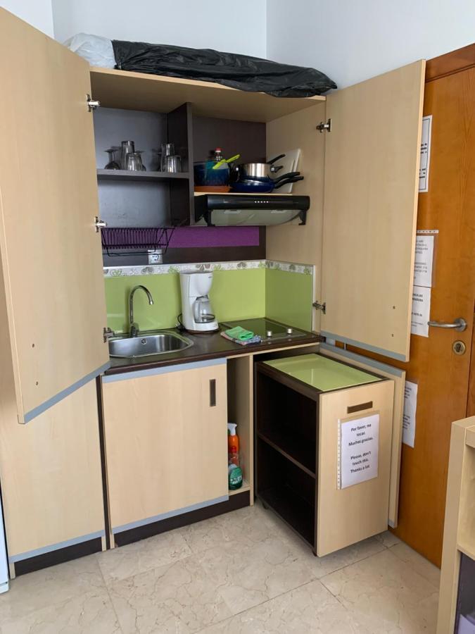 Ferienwohnung Loft Funcional Cerca Del Centro Sevilla Exterior foto