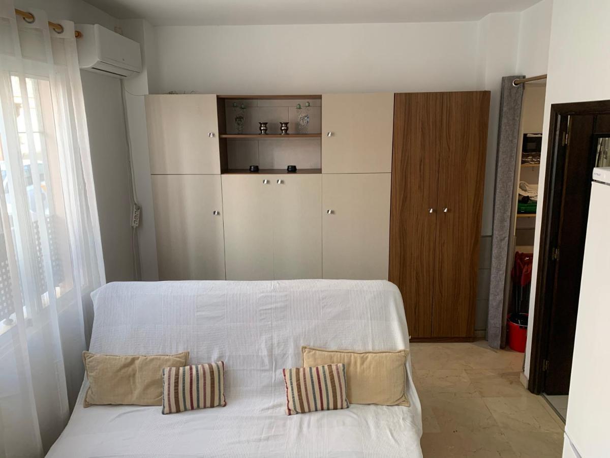 Ferienwohnung Loft Funcional Cerca Del Centro Sevilla Exterior foto